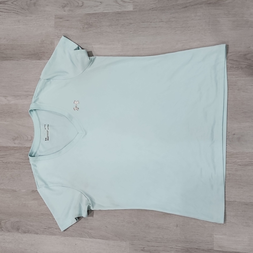 Women's Under Armour Short Sleeved Shirt Size Large